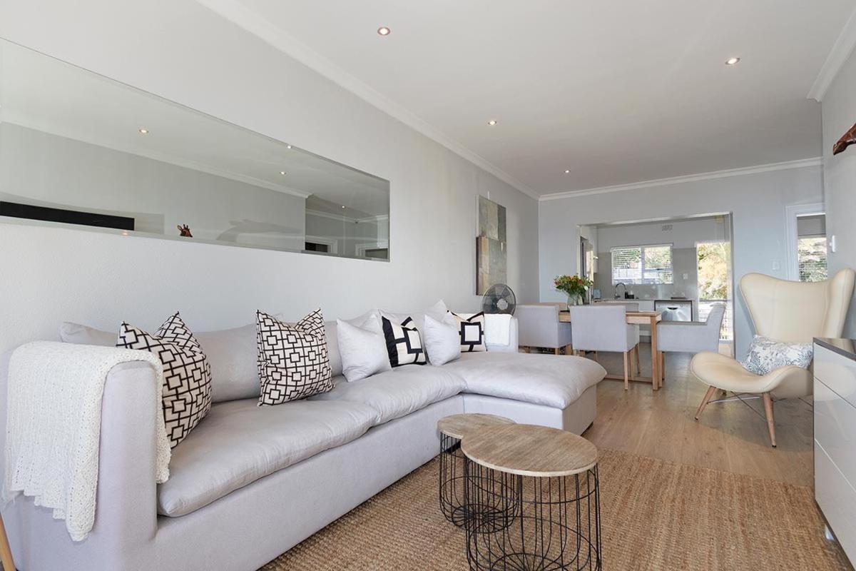 Stunning Sea View Apartment - Camps Bay Cidade Do Cabo Exterior foto