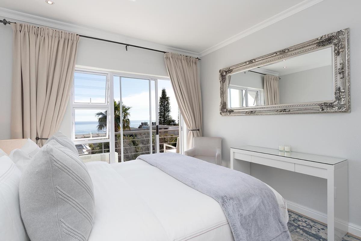 Stunning Sea View Apartment - Camps Bay Cidade Do Cabo Exterior foto
